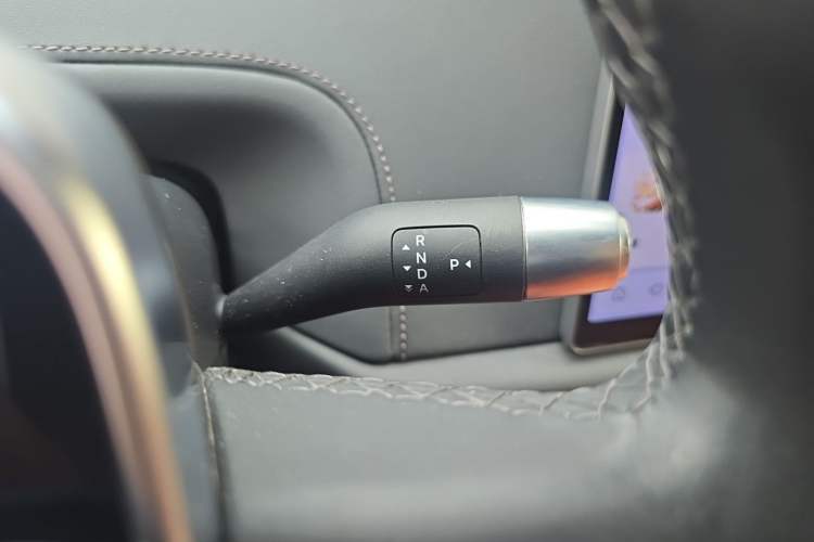 Used Li Auto L6 2024 Pro Model Gear Lever