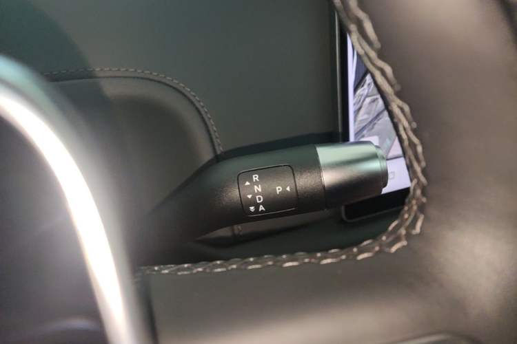 Used Li Auto L6 2024 Pro Model Gear Lever