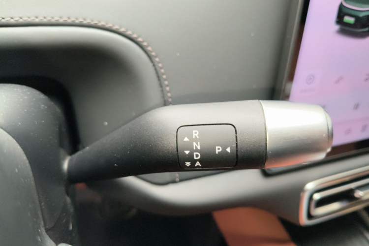 Used Li Auto L6 2024 Pro Model Gear Lever