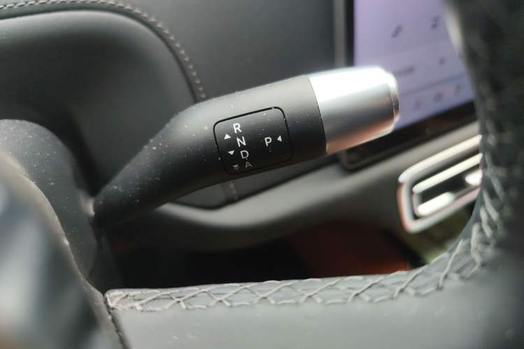 Used Li Auto L6 2024 Pro Model Gear Lever