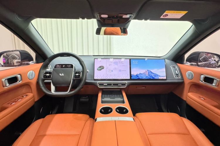 Used Li Auto L6 2024 Pro Model Interior 1