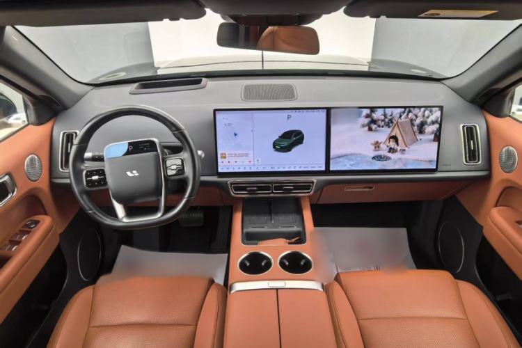 Used Li Auto L6 2024 Pro Model Interior 1