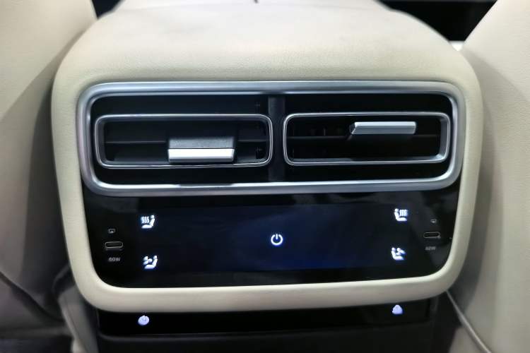 Used Li Auto L6 2024 Max Interior 11