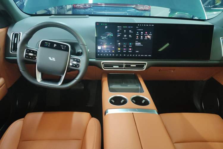 Used Li Auto L6 2024 Pro Model Interior 2