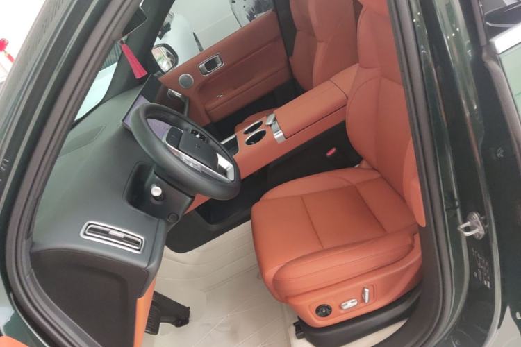 Used Li Auto L6 2024 Pro Model Left Front Seat