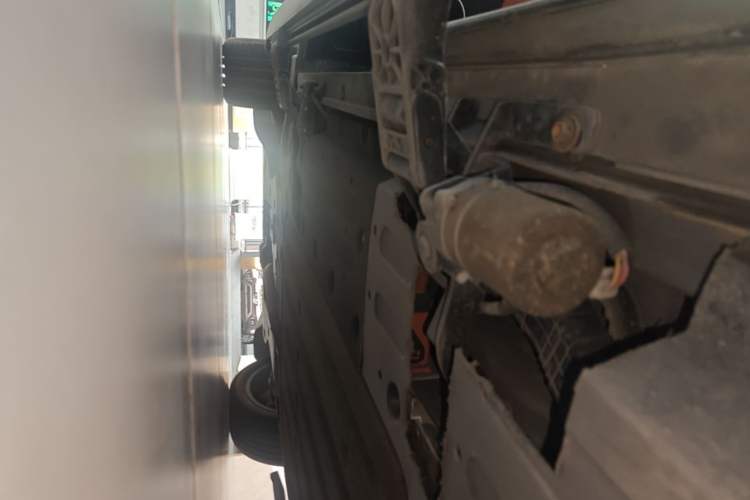 Used Li Auto L6 2024 Pro Model Left Side Sill