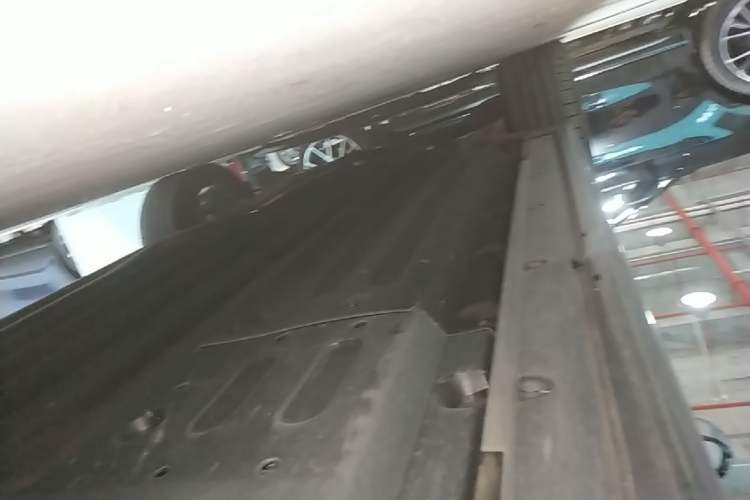 Used Li Auto L6 2024 Max Left Side Sill