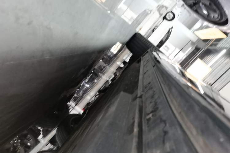 Used Li Auto L6 2024 Max Left Side Sill