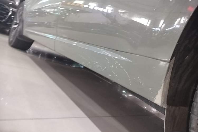 Used Li Auto L6 2024 Pro Model Left Side Sill
