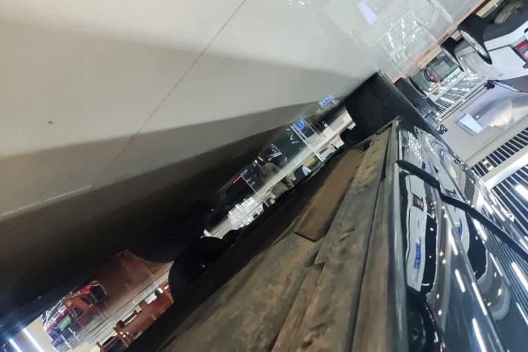 Used Li Auto L6 2024 Pro Model Left Side Sill