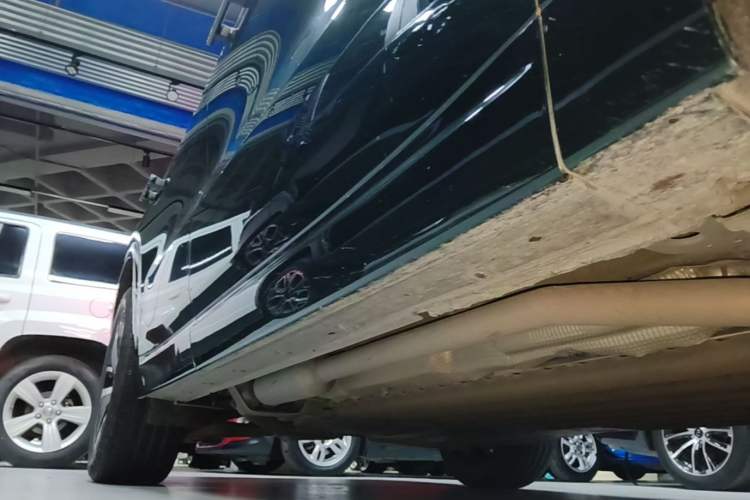 Used Li Auto L6 2024 Pro Model Right Side Sill