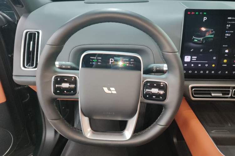 Used Li Auto L6 2024 Pro Model Steering Wheel