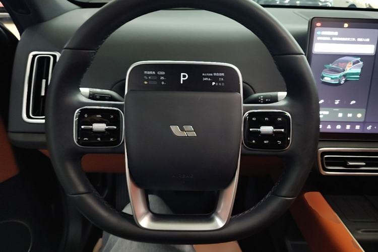 Used Li Auto L6 2024 Pro Model Steering Wheel