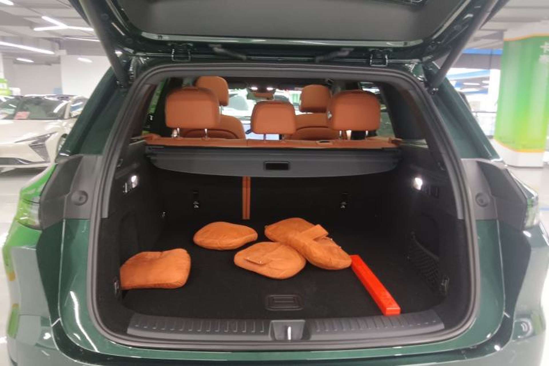 Used Li Auto L6 2024 Pro Model Trunk