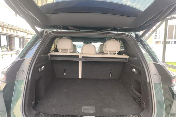 Used Li Auto L6 2024 Max Trunk
