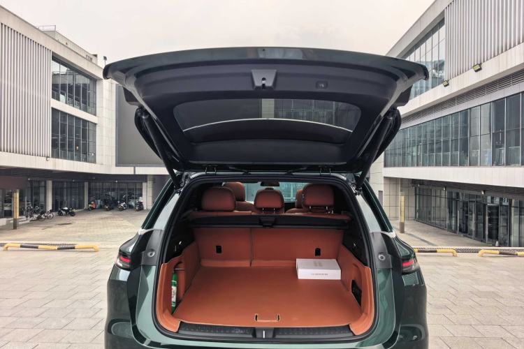 Used Li Auto L6 2024 Pro Model Trunk