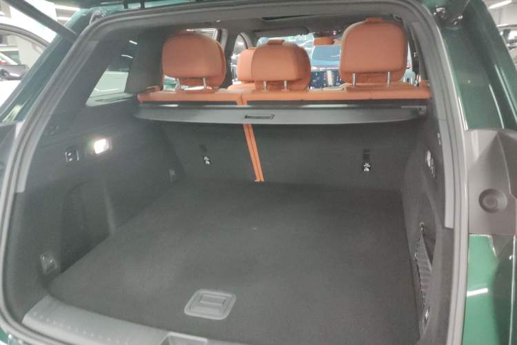 Used Li Auto L6 2024 Pro Model Trunk