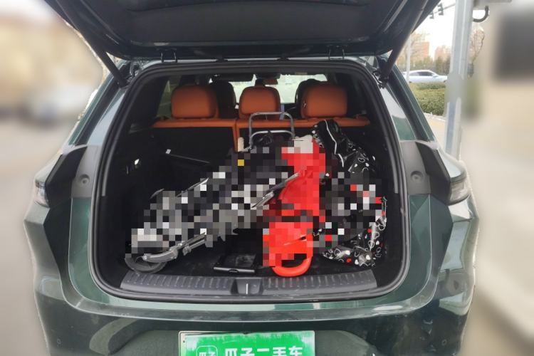 Used Li Auto L6 2024 Pro Model Trunk