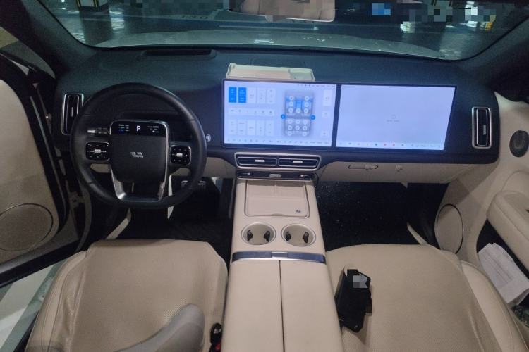 Used Li Auto L6 2024 Pro Model Center Console
