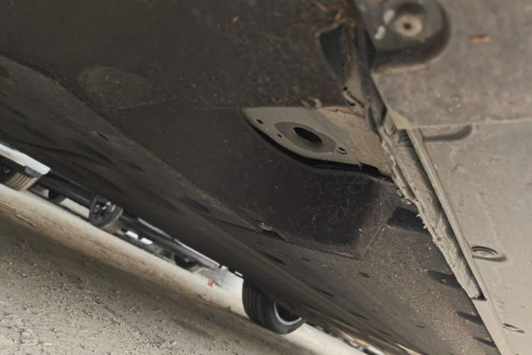 Used Li Auto L6 2024 Pro Model Chassis Front Left