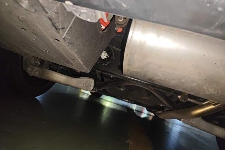 Used Li Auto L6 2024 Max Chassis Rear