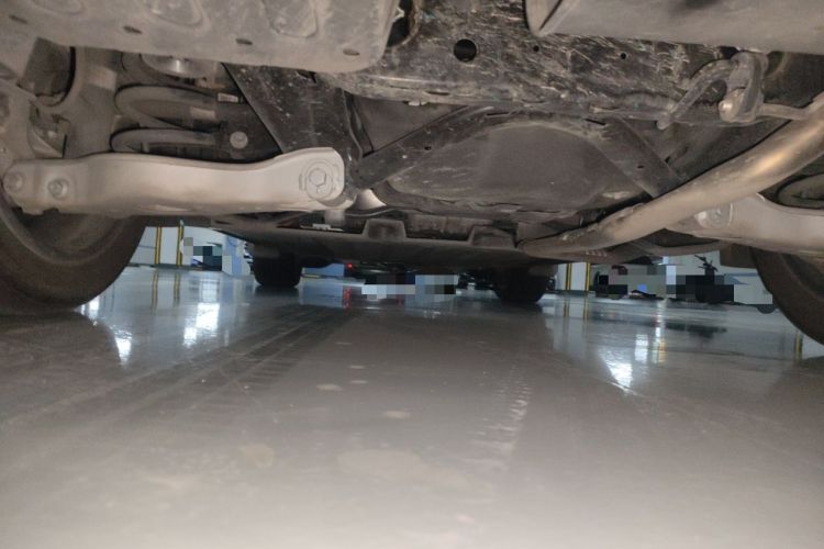 Used Li Auto L6 2024 Pro Model Chassis Rear