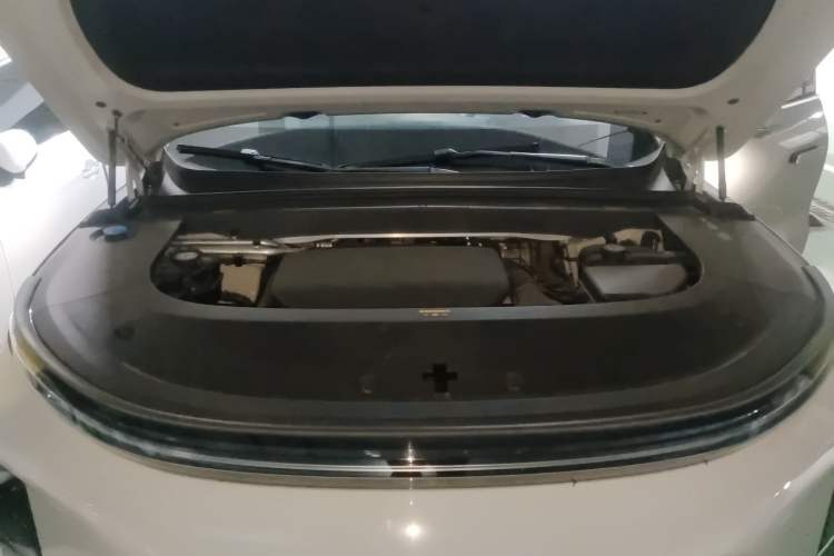 Used Li Auto L6 2024 Max Engine Bay