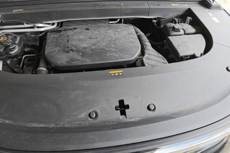 Used Li Auto L6 2024 Pro Model Engine Bay