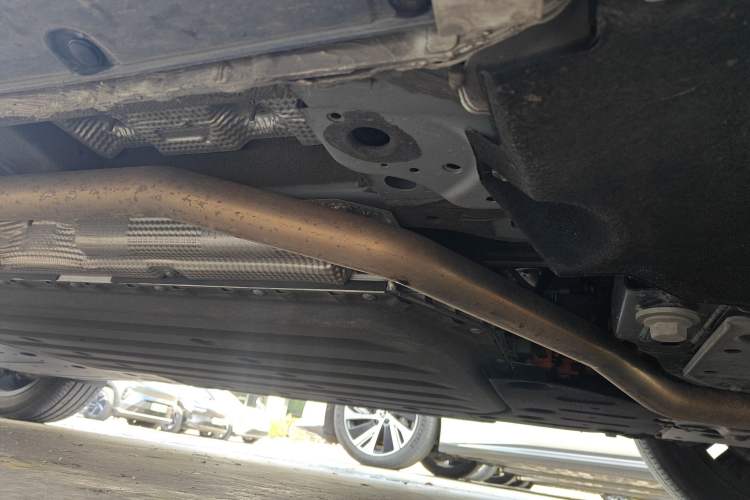 Used Li Auto L6 2024 Pro Model Chassis Front Right