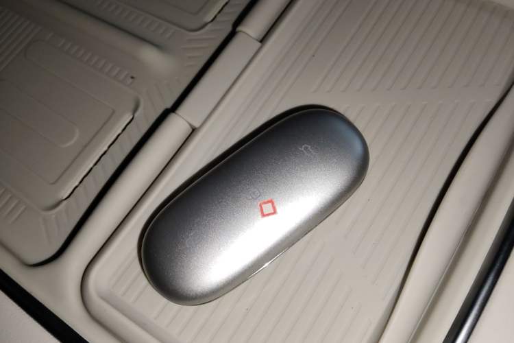 Used Li Auto L6 2024 Pro Model Interior 1