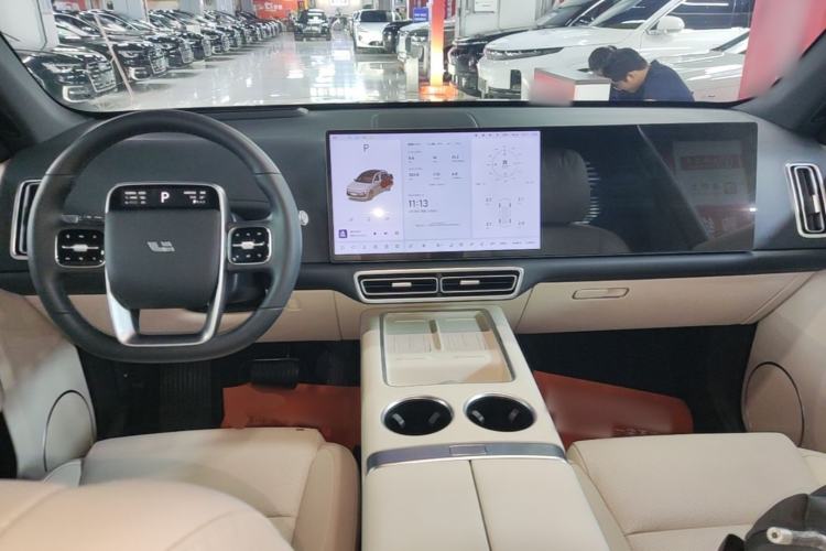 Used Li Auto L6 2024 Pro Model Center Console