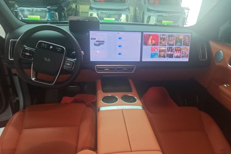 Used Li Auto L6 2024 Pro Model Center Console