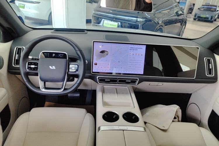 Used Li Auto L6 2024 Pro Model Center Console