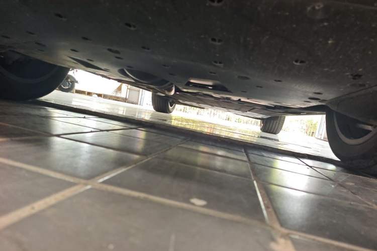 Used Li Auto L6 2024 Pro Model Chassis Front