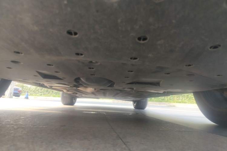 Used Li Auto L6 2024 Pro Model Chassis Front