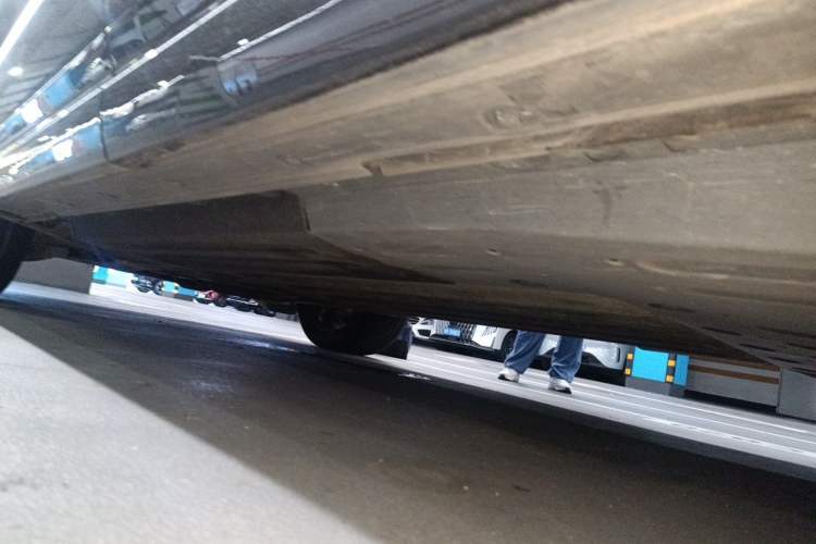 Used Li Auto L6 2024 Pro Model Chassis Front Left