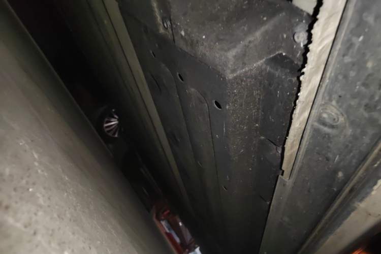 Used Li Auto L6 2024 Pro Model Chassis Front Left
