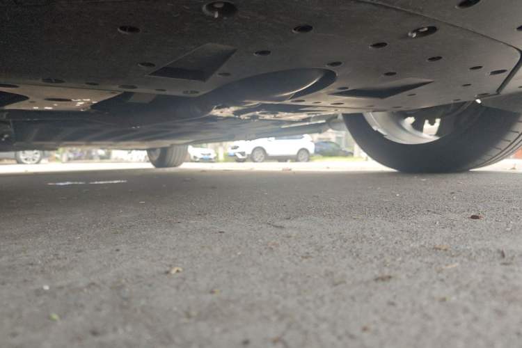 Used Li Auto L6 2024 Pro Model Chassis Front