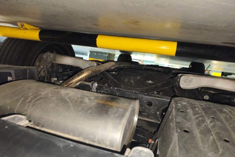 Used Li Auto L6 2024 Pro Model Chassis Rear