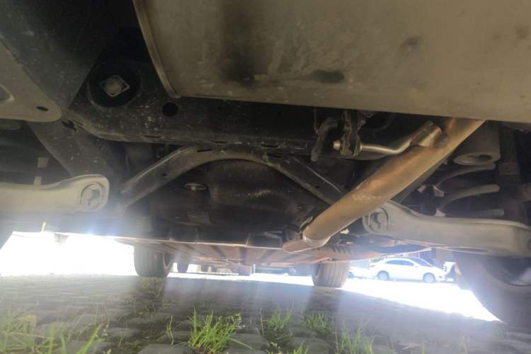 Used Li Auto L6 2024 Pro Model Chassis Rear