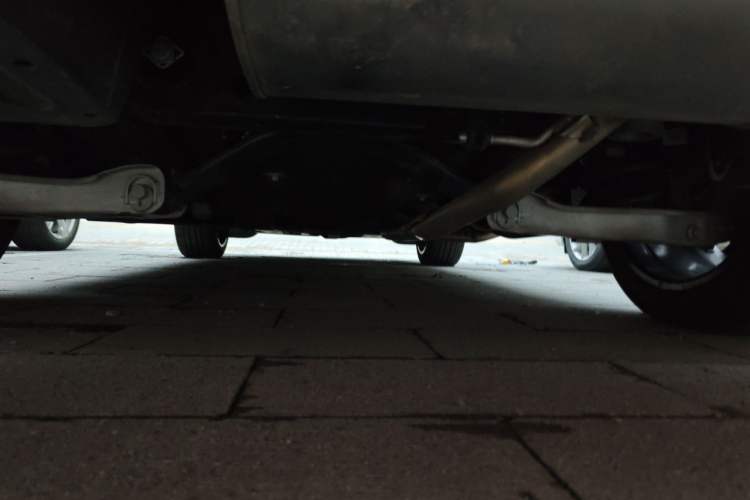 Used Li Auto L6 2024 Pro Model Chassis Rear