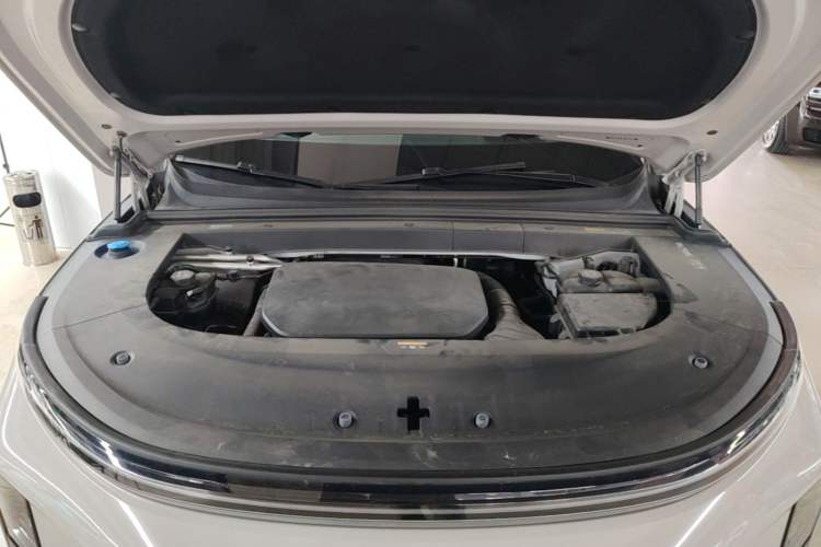 Used Li Auto L6 2024 Max Engine Bay