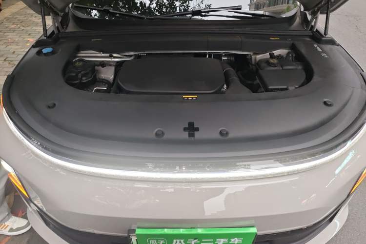 Used Li Auto L6 2024 Max Engine Bay