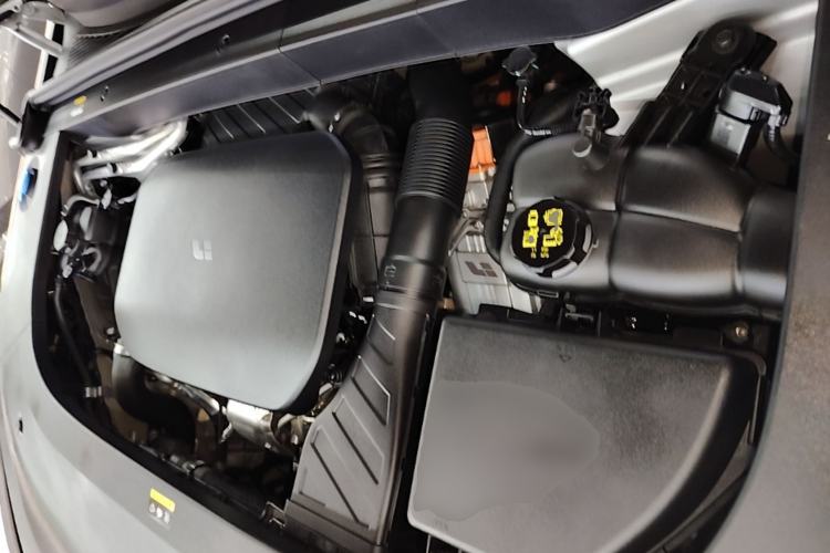 Used Li Auto L6 2024 Pro Model Engine Bay