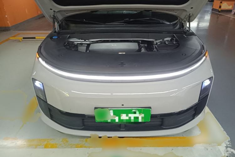 Used Li Auto L6 2024 Pro Model Engine Bay