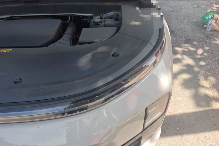 Used Li Auto L6 2024 Pro Model Engine Bay Left