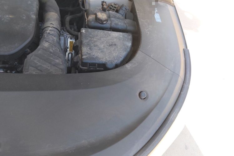 Used Li Auto L6 2024 Pro Model Engine Bay Left
