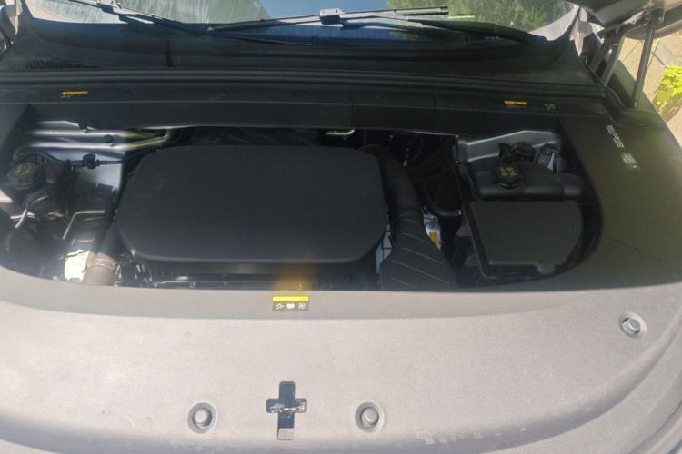 Used Li Auto L6 2024 Pro Model Engine Bay