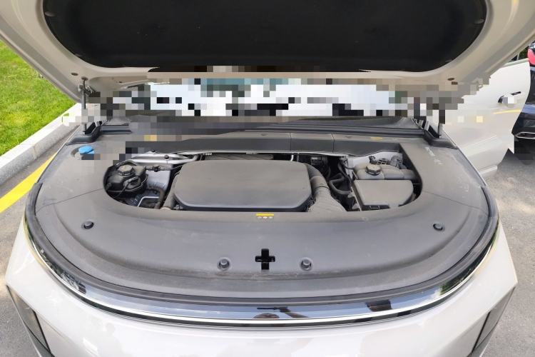 Used Li Auto L6 2024 Pro Model Engine Bay
