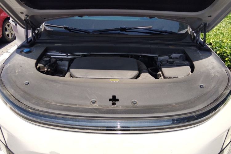 Used Li Auto L6 2024 Max Engine Bay